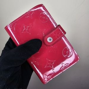 Vernis kisslock wallet
